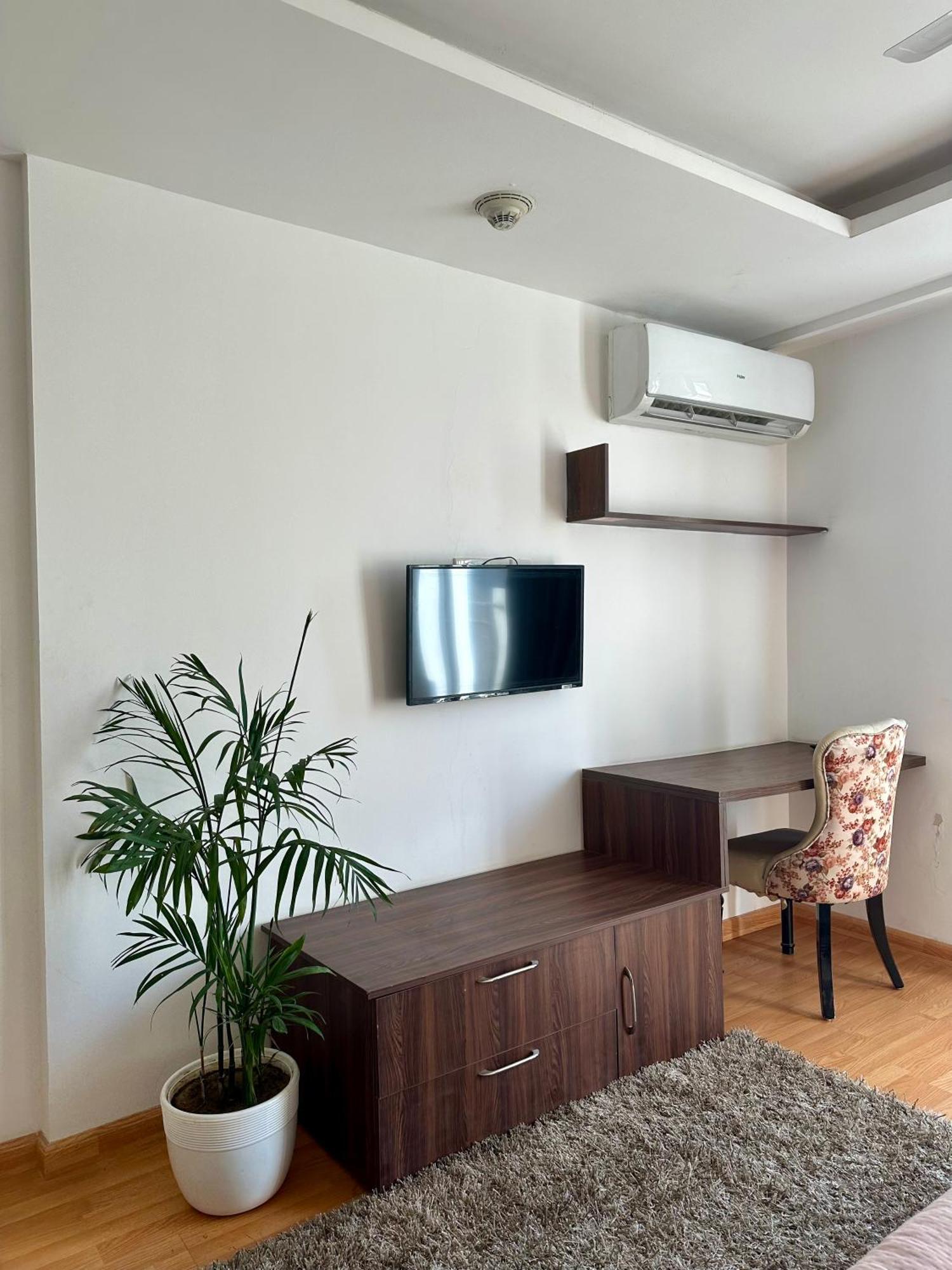 Flamingo Hotel Sector 67 I Studio Rooms I Gurgaon Zewnętrze zdjęcie