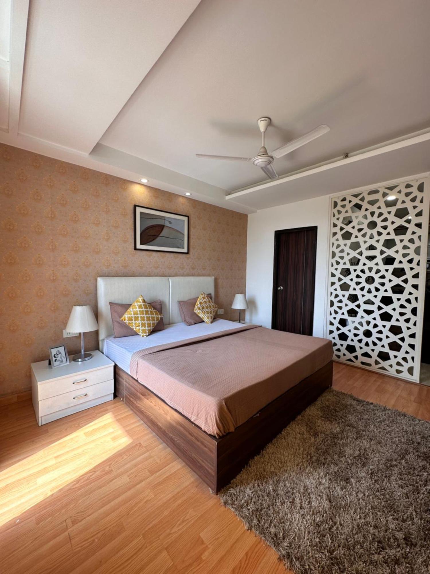 Flamingo Hotel Sector 67 I Studio Rooms I Gurgaon Zewnętrze zdjęcie